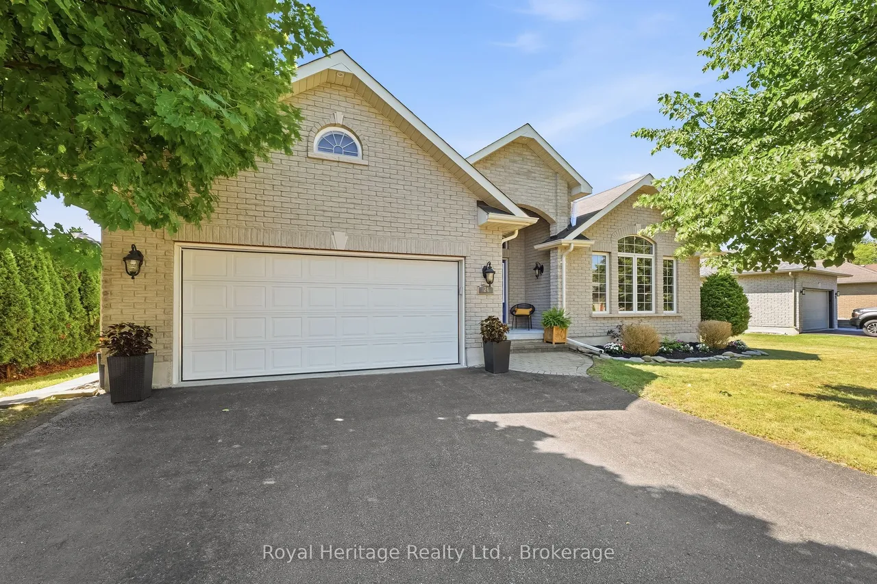 24 Iroquois Avenue — photo 3
