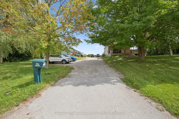 527 Stone Road E — photo 2