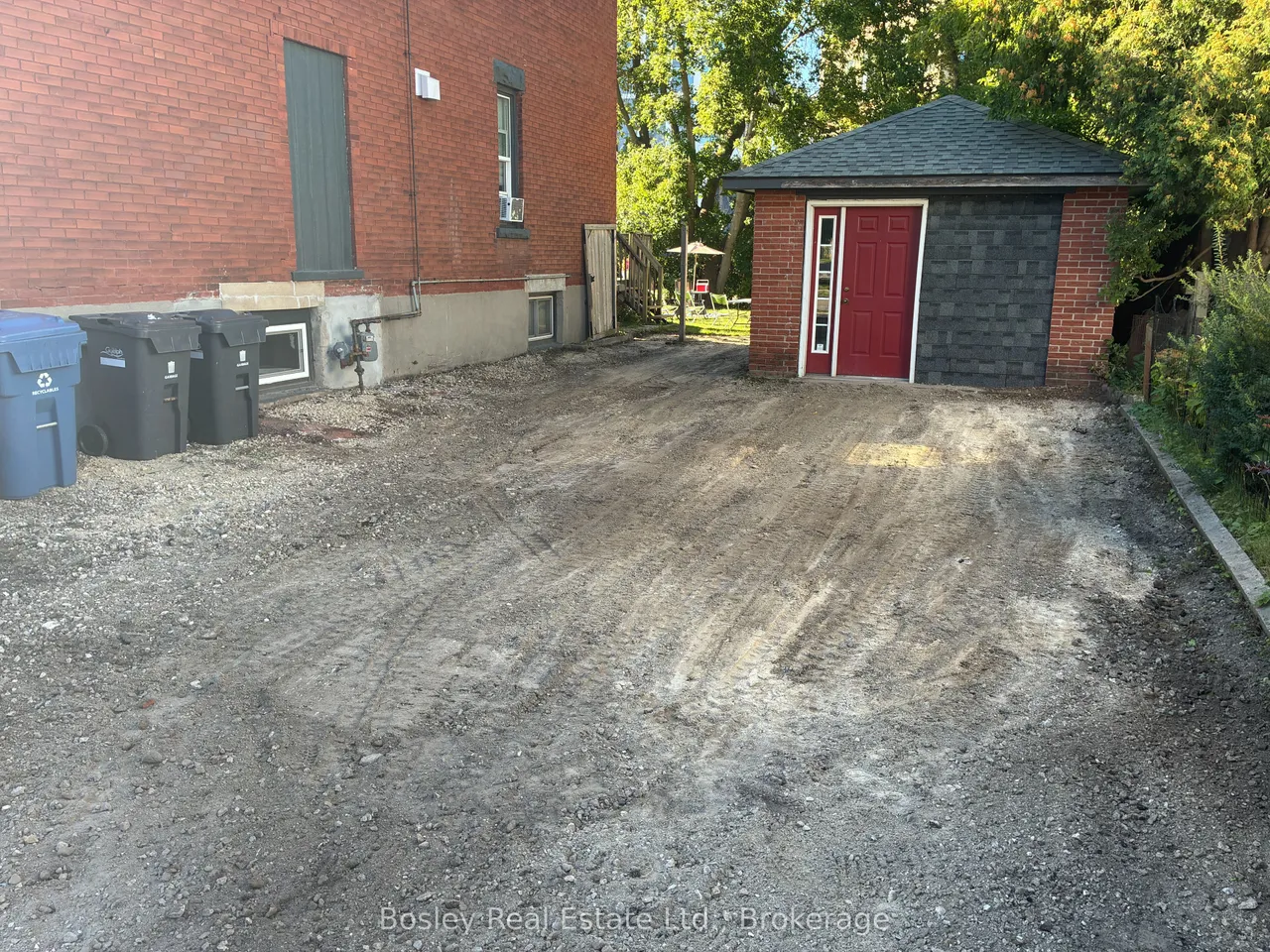 10 Ontario Street — photo 46