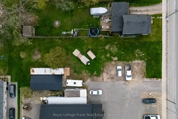 122 Queen Street — photo 2