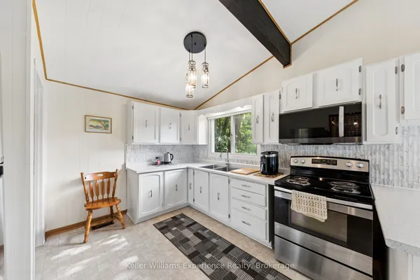 118 Heath Valley Trail — photo 2