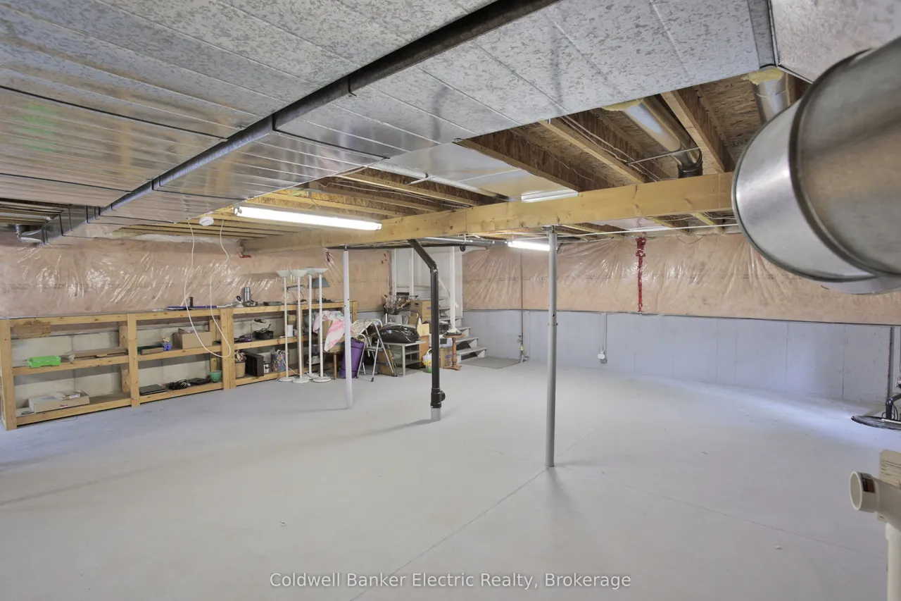300 Franmor Drive — photo 27