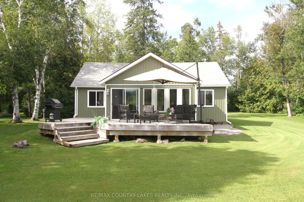 129 McGuire Beach Road — photo 2