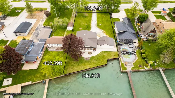 3877 St Clair Parkway