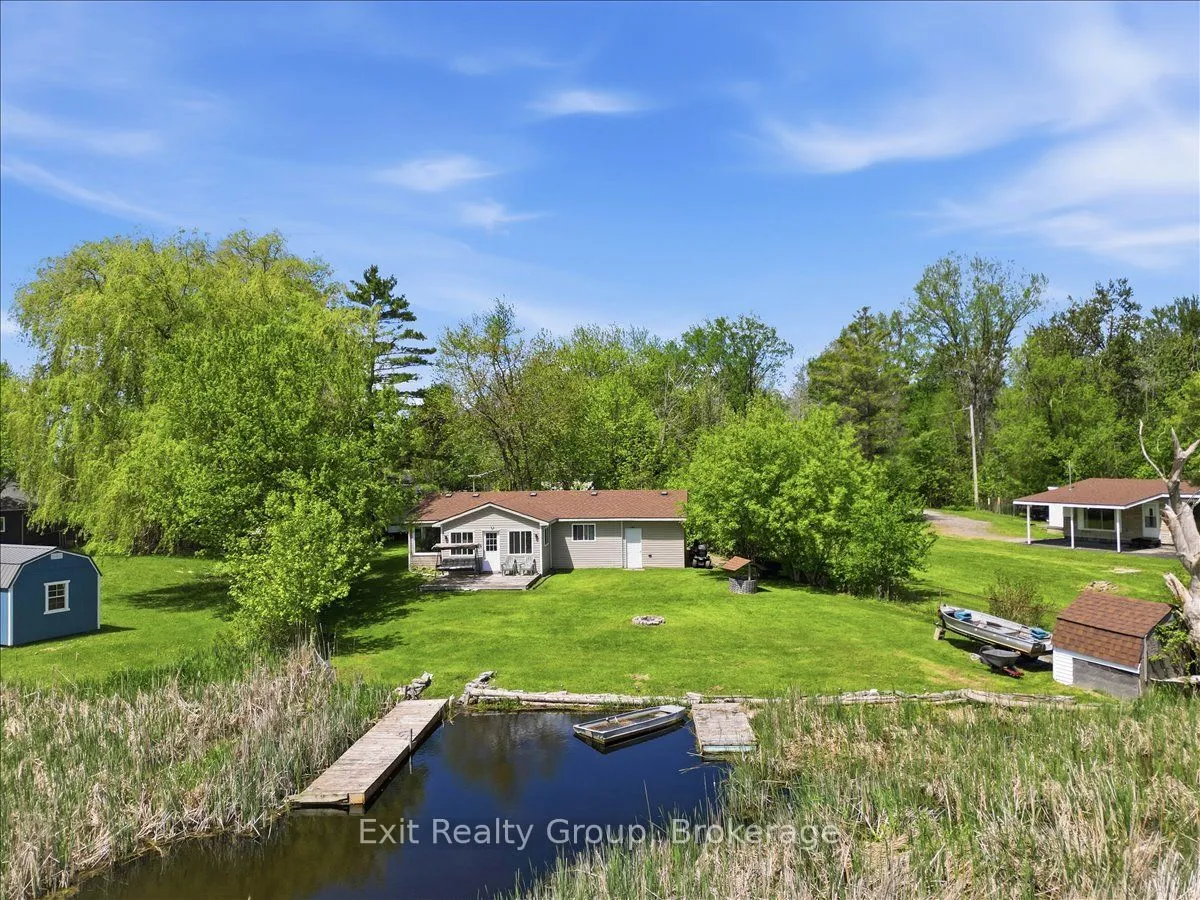 33 Willow Point Road