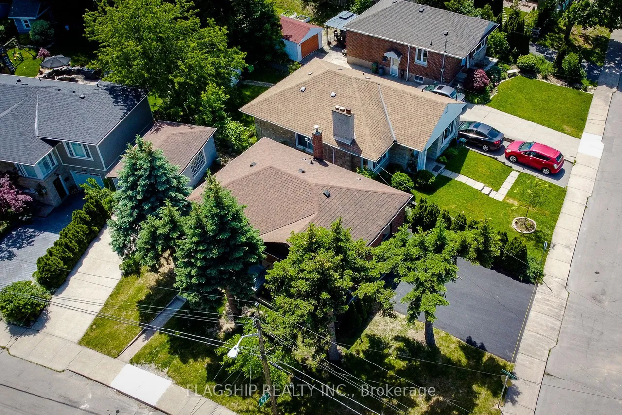 292 Glenholme Avenue — photo 3