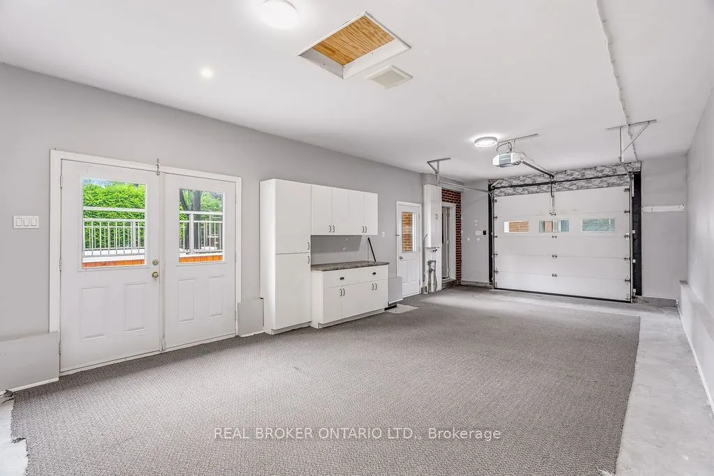 257 Lavergne Street — photo 45