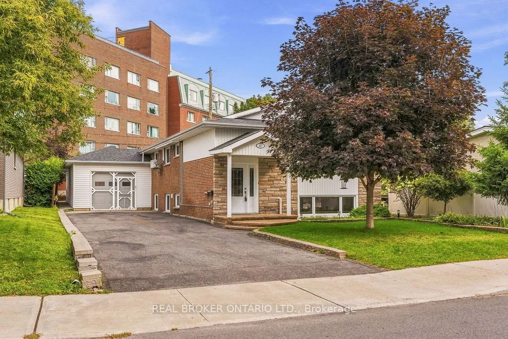 257 Lavergne Street