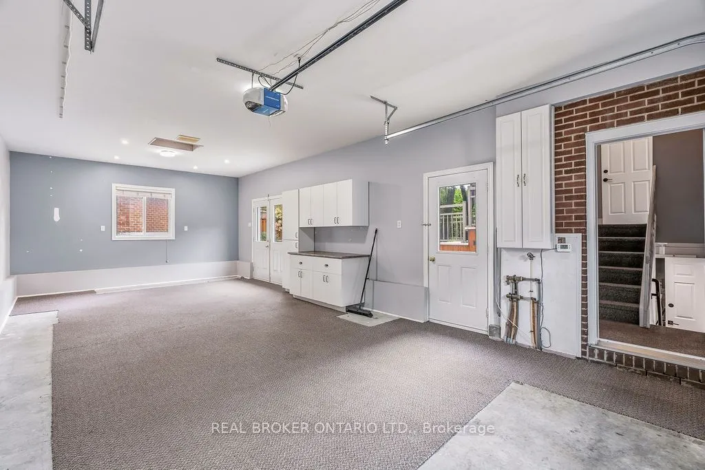 257 Lavergne Street — photo 44