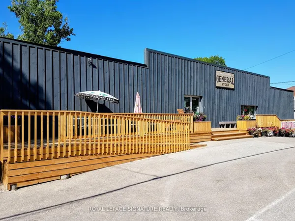 2604 Honey Harbour Road