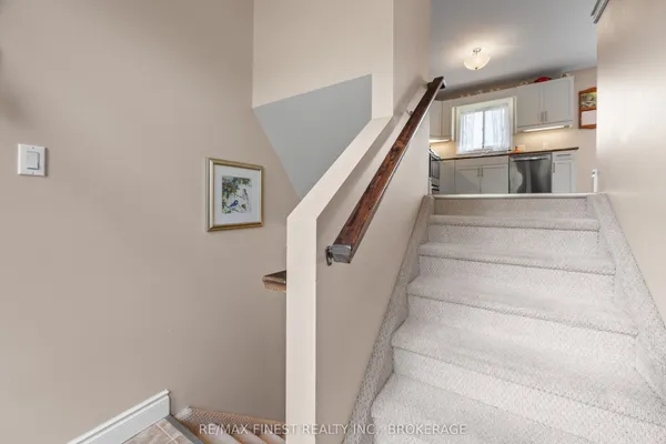 145 Upper Lake Street — photo 2