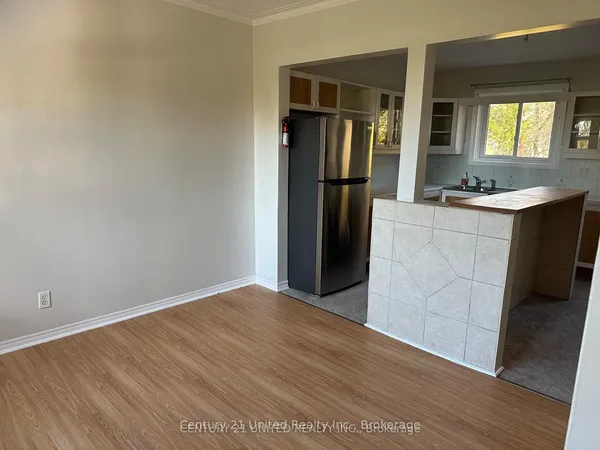 140 Maria Street — photo 2