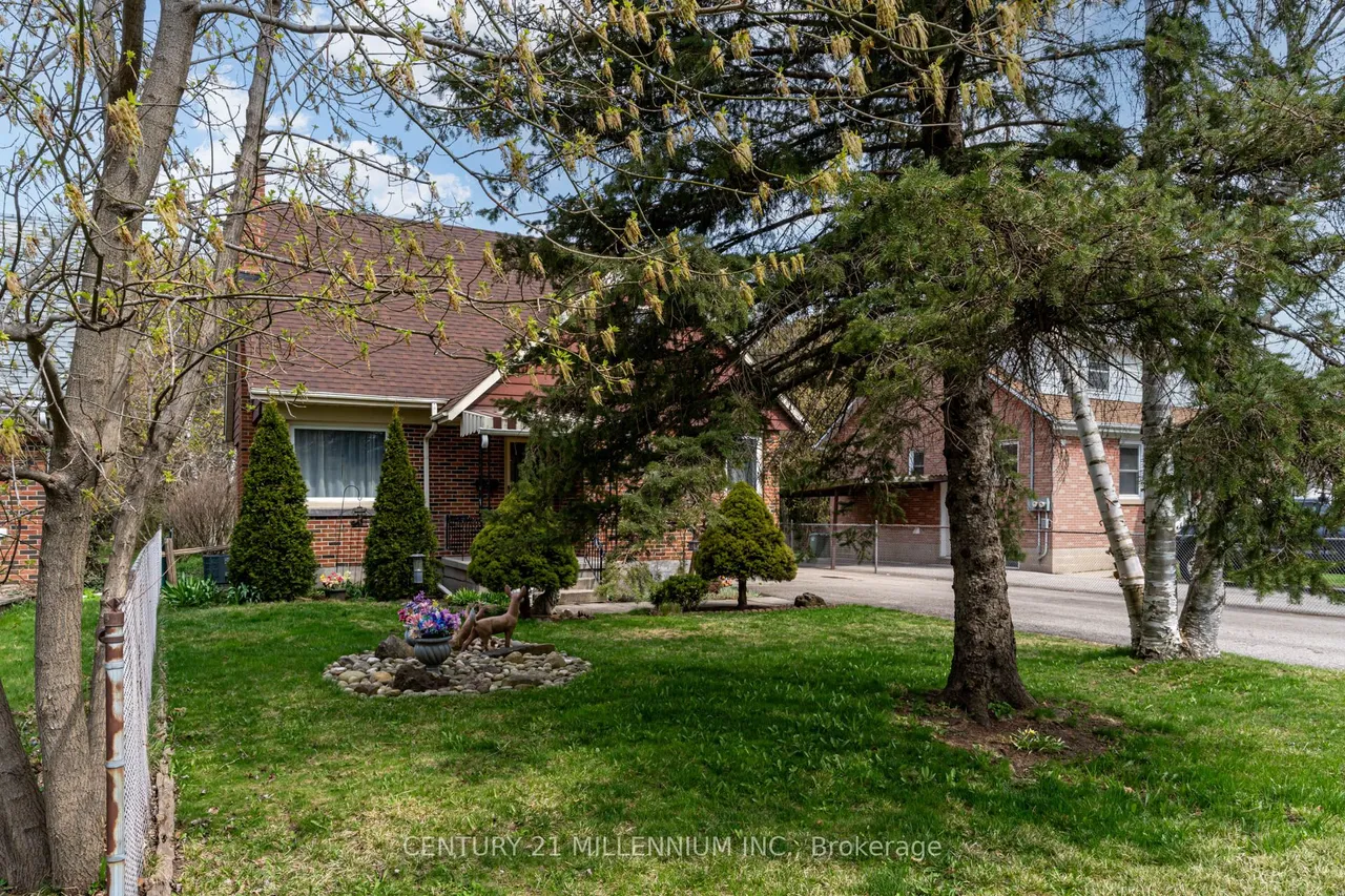 78 York Road — photo 3