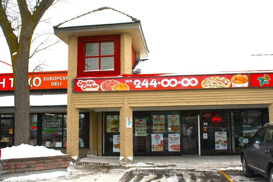 666 Woolwich Street — photo 22