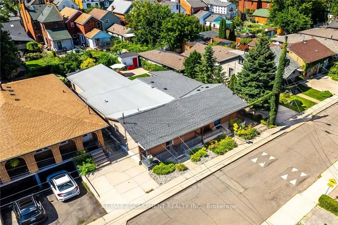 187 Ray Street N — photo 47