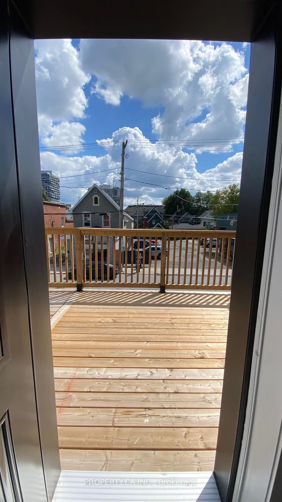 395 Gladstone Avenue — photo 15