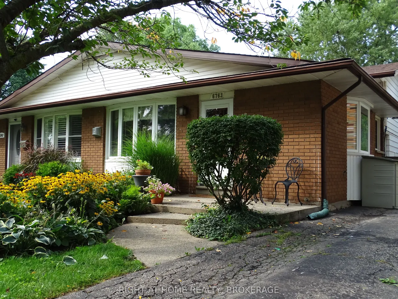 6763 Wilinger Street — photo 2
