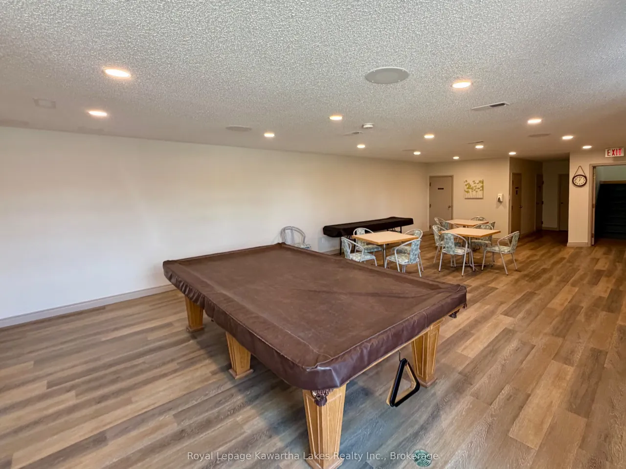 4 Heritage Way — photo 43