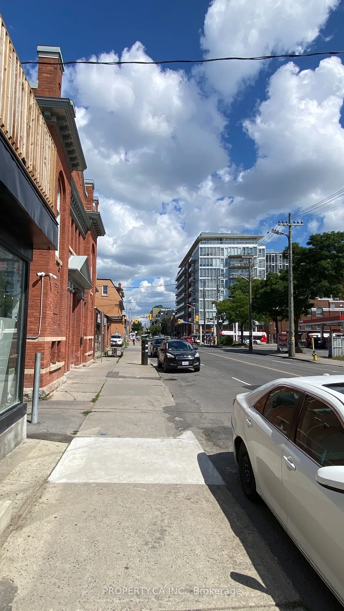 395 Gladstone Avenue — photo 16