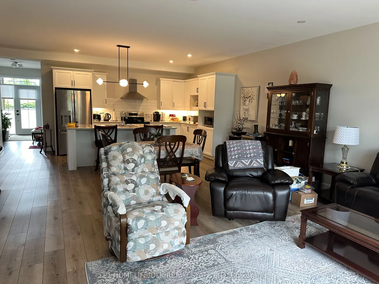 1115 Millwood Avenue — photo 3