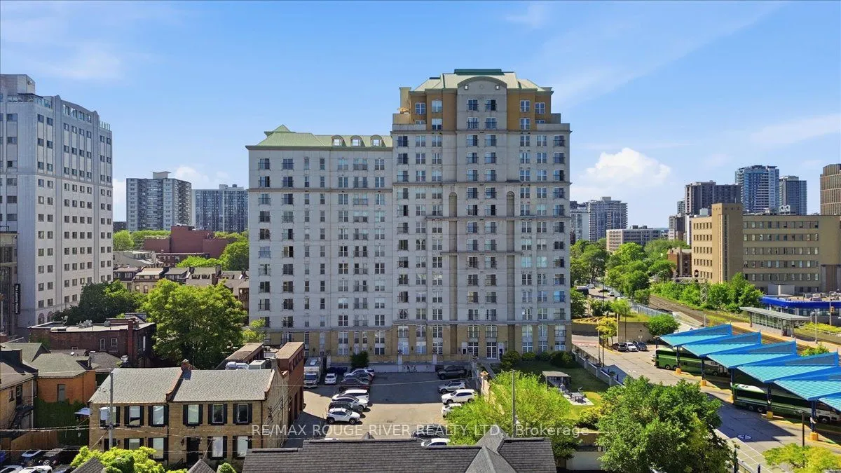 135 James Street S