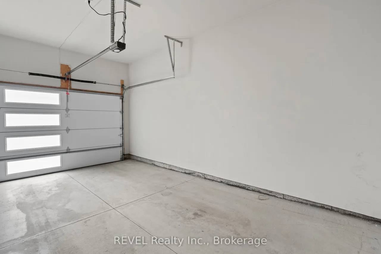 7138 Parsa St Niagara Falls Street — photo 33