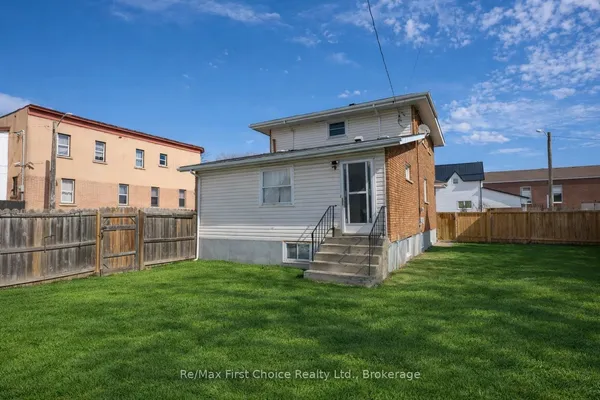 138 Rowand Street — photo 2