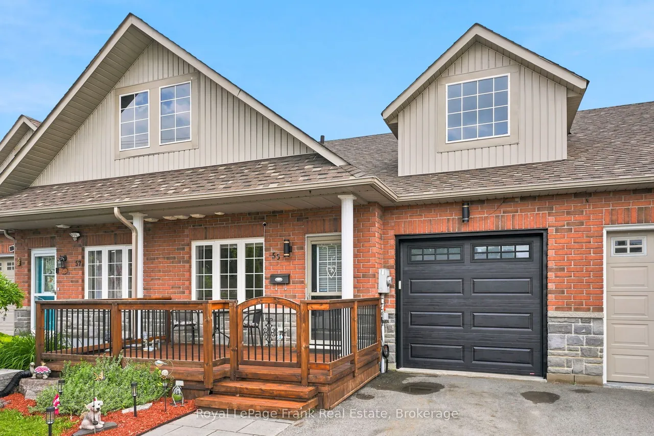 55 King Street — photo 3