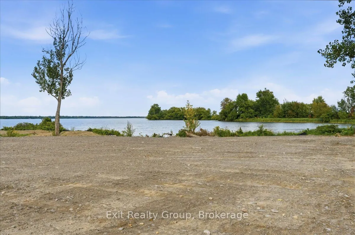 Lot 2 Hennessy Street — photo 3