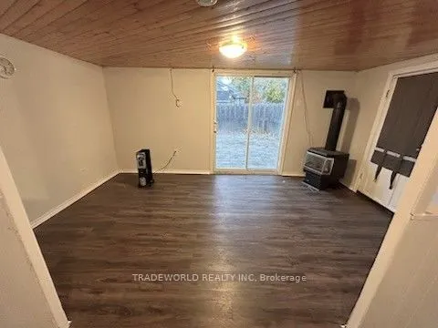 137 King Street — photo 3