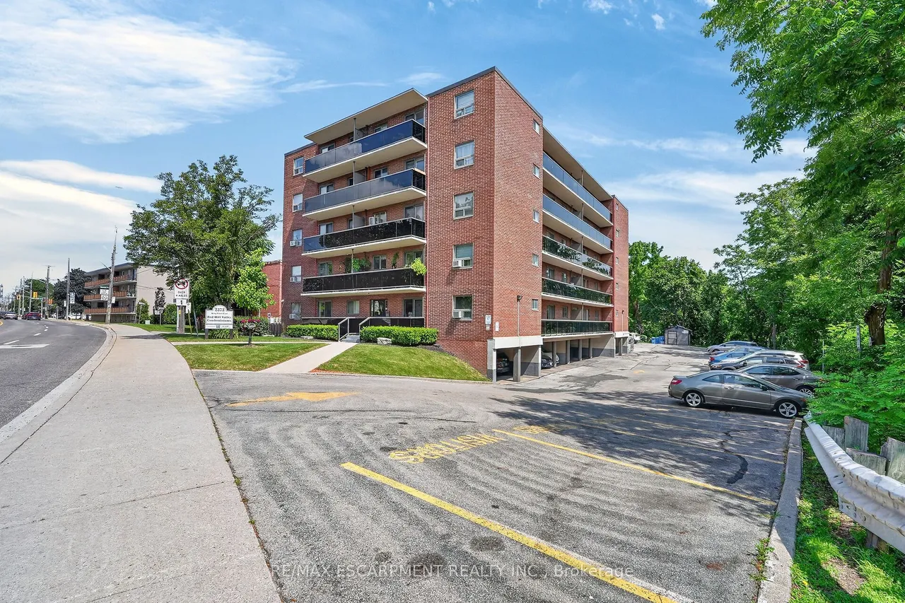 2373 King Street E, Unit 52
