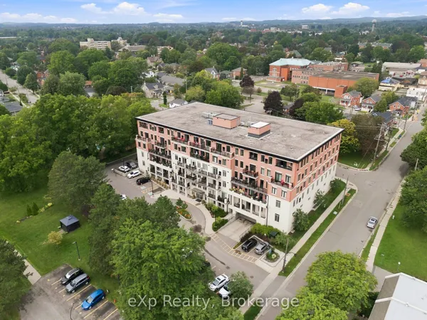 135 Orr Street — photo 2
