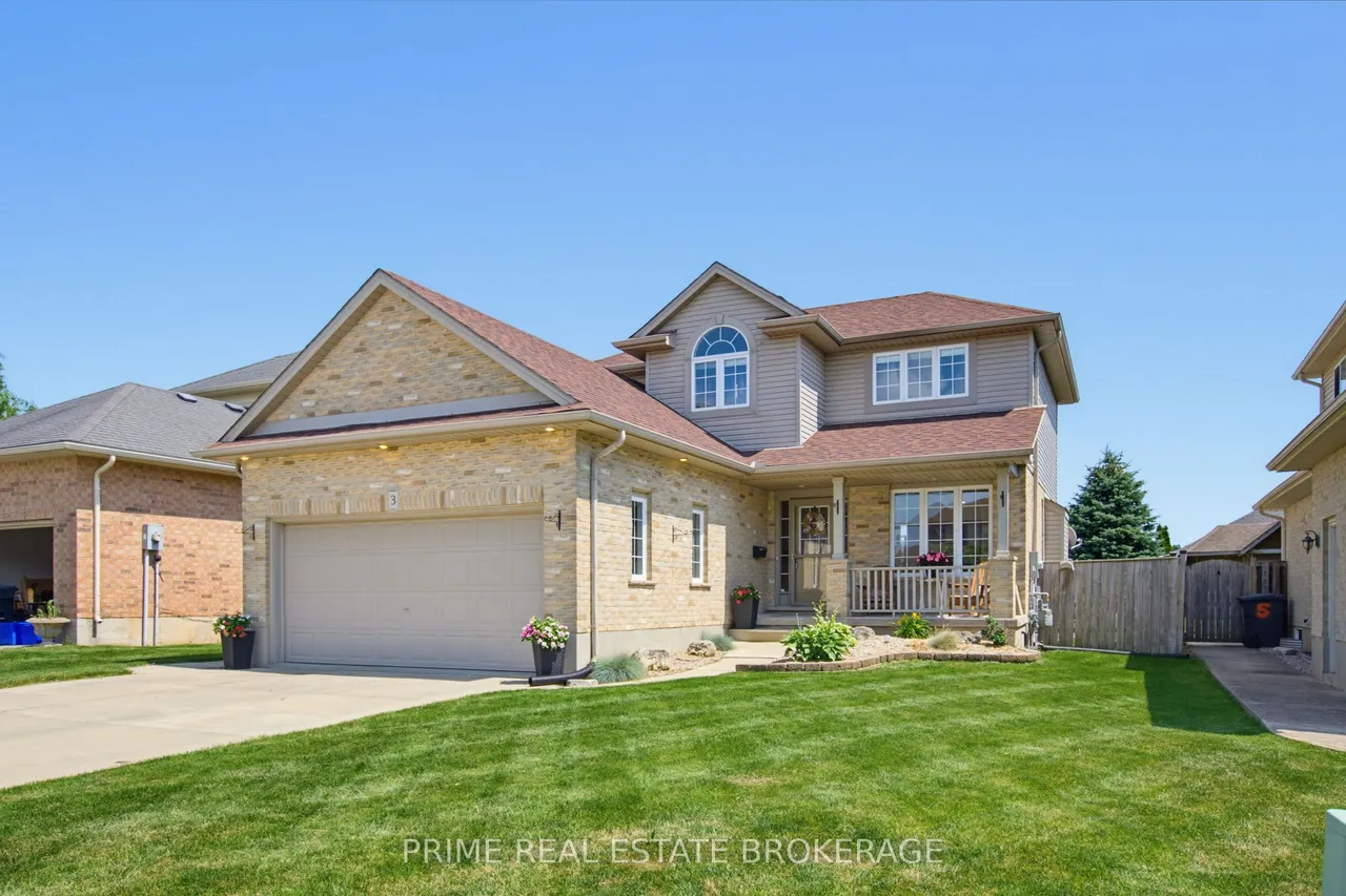 3 Watson Crescent — photo 2