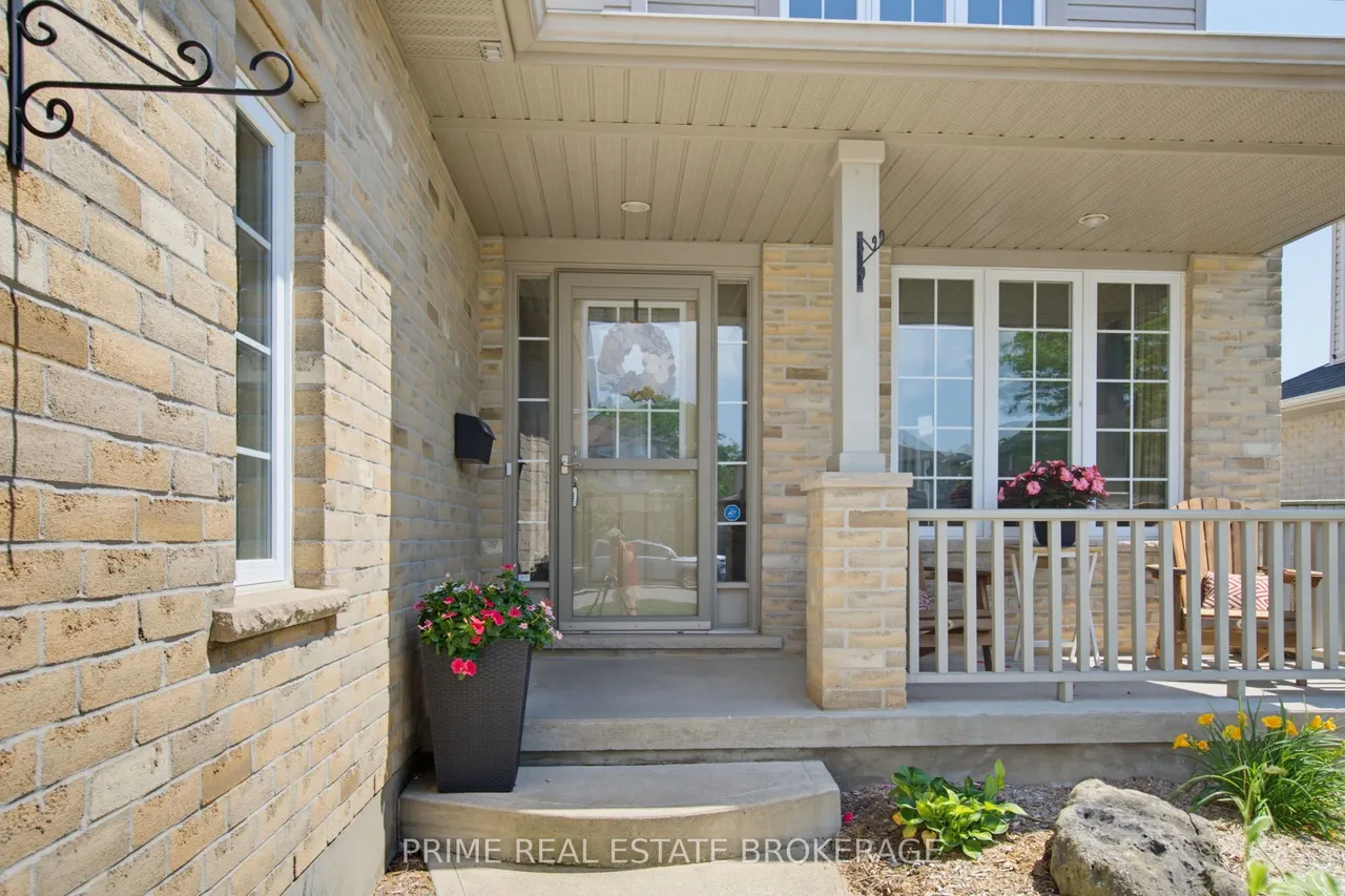 3 Watson Crescent — photo 3