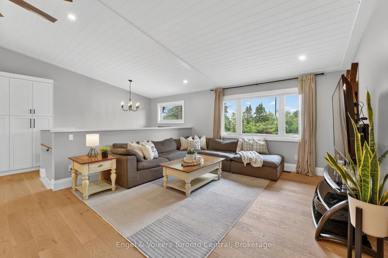 1093 Highway 141 Drive — photo 3
