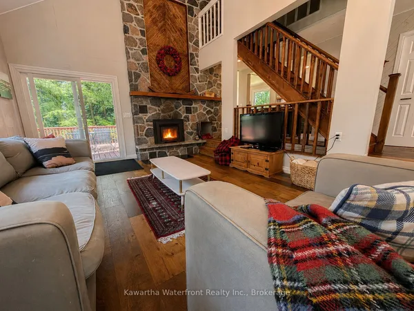 85 Nevison Drive — photo 2