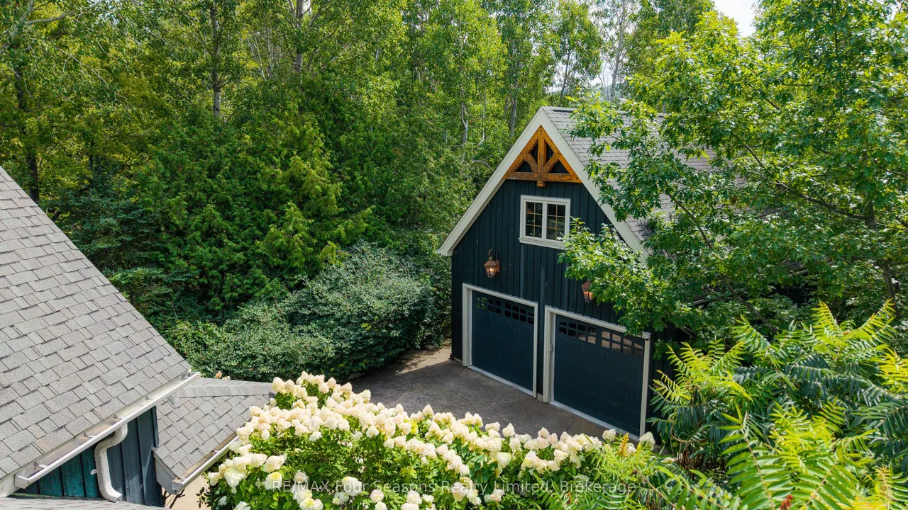 129 Davos Drive — photo 3