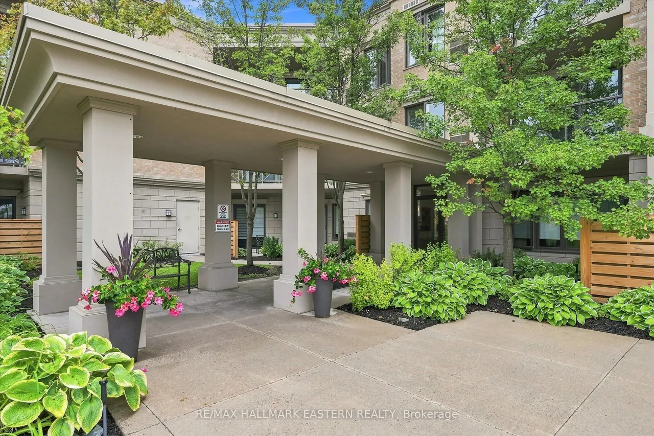869 Clonsilla Avenue — photo 3