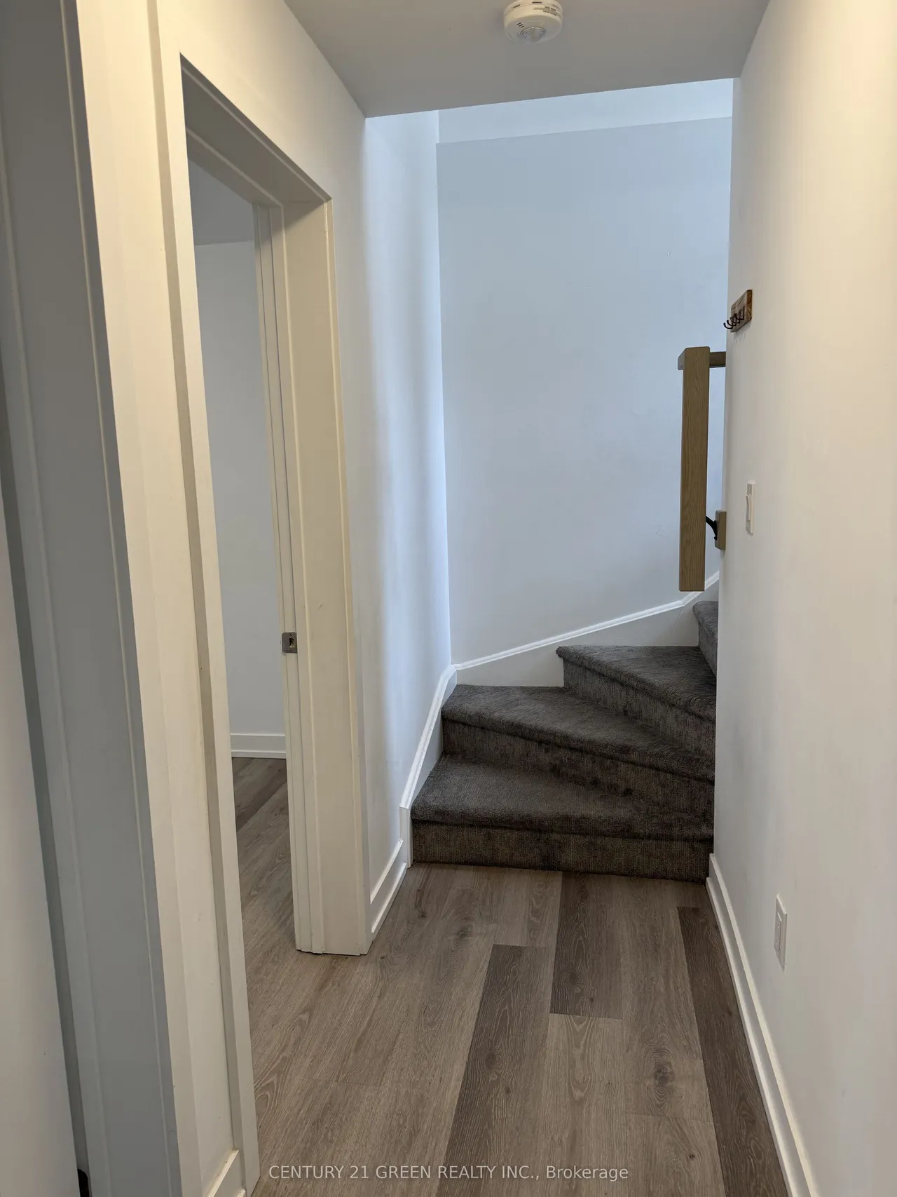4263 FOURTH Avenue — photo 2