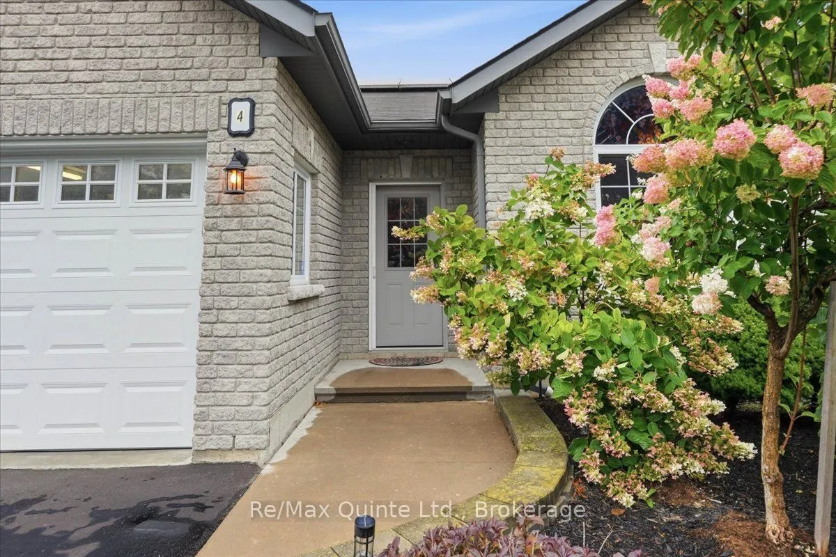 4 Forest Drive — photo 3