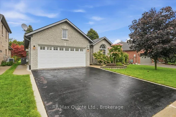 4 Forest Drive