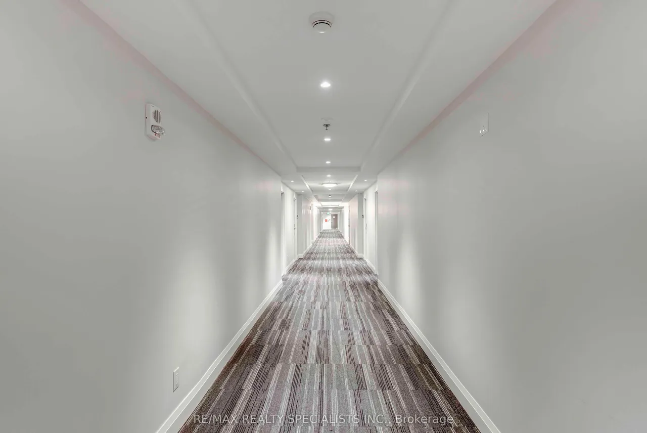 5698 Main Street — photo 3