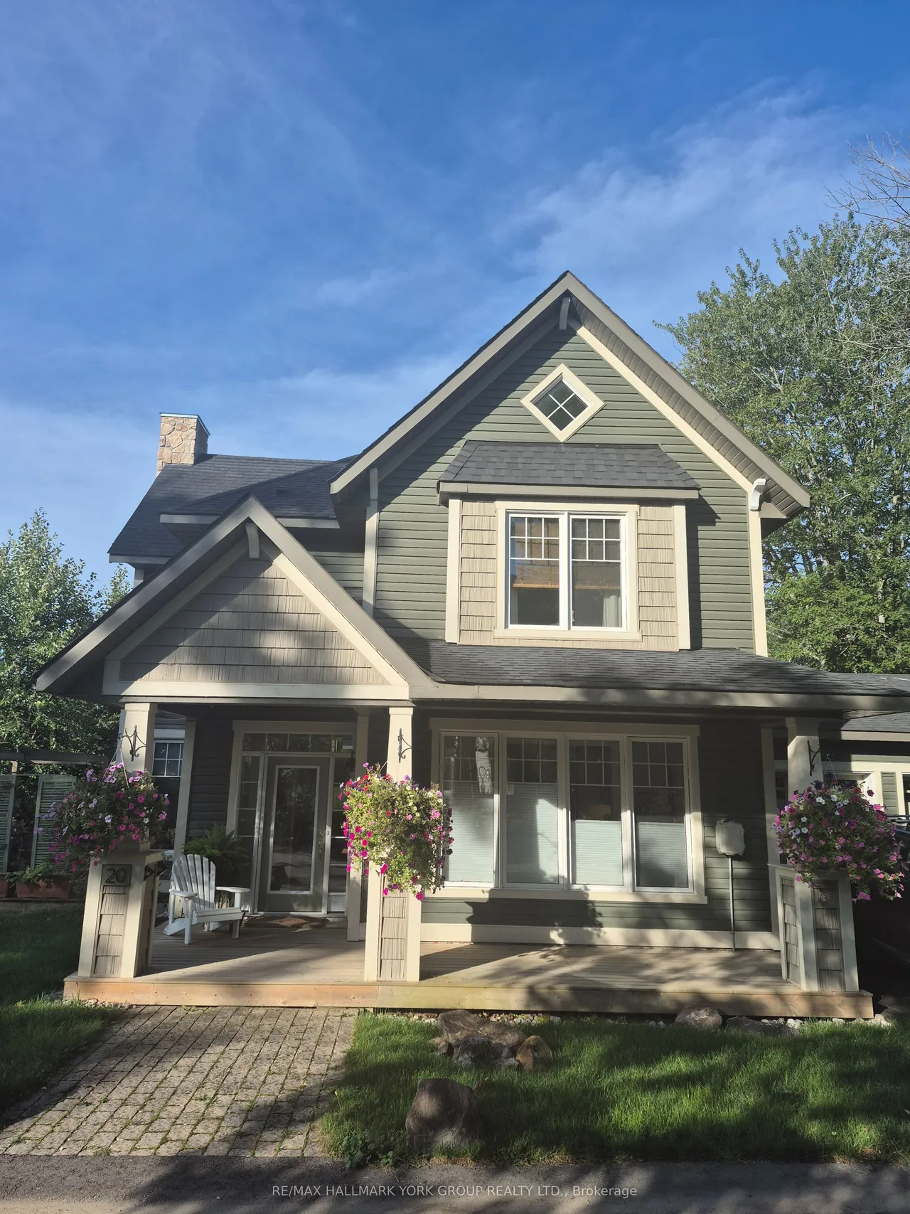 20 Marina Village Drive — photo 2