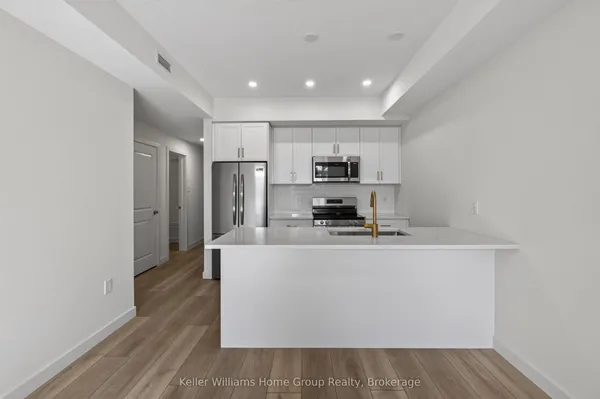 824 Woolwich Street
