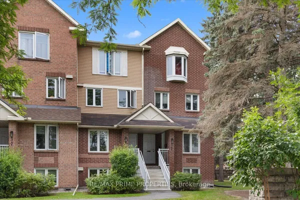 6702 Jeanne Darc Boulevard N — photo 2