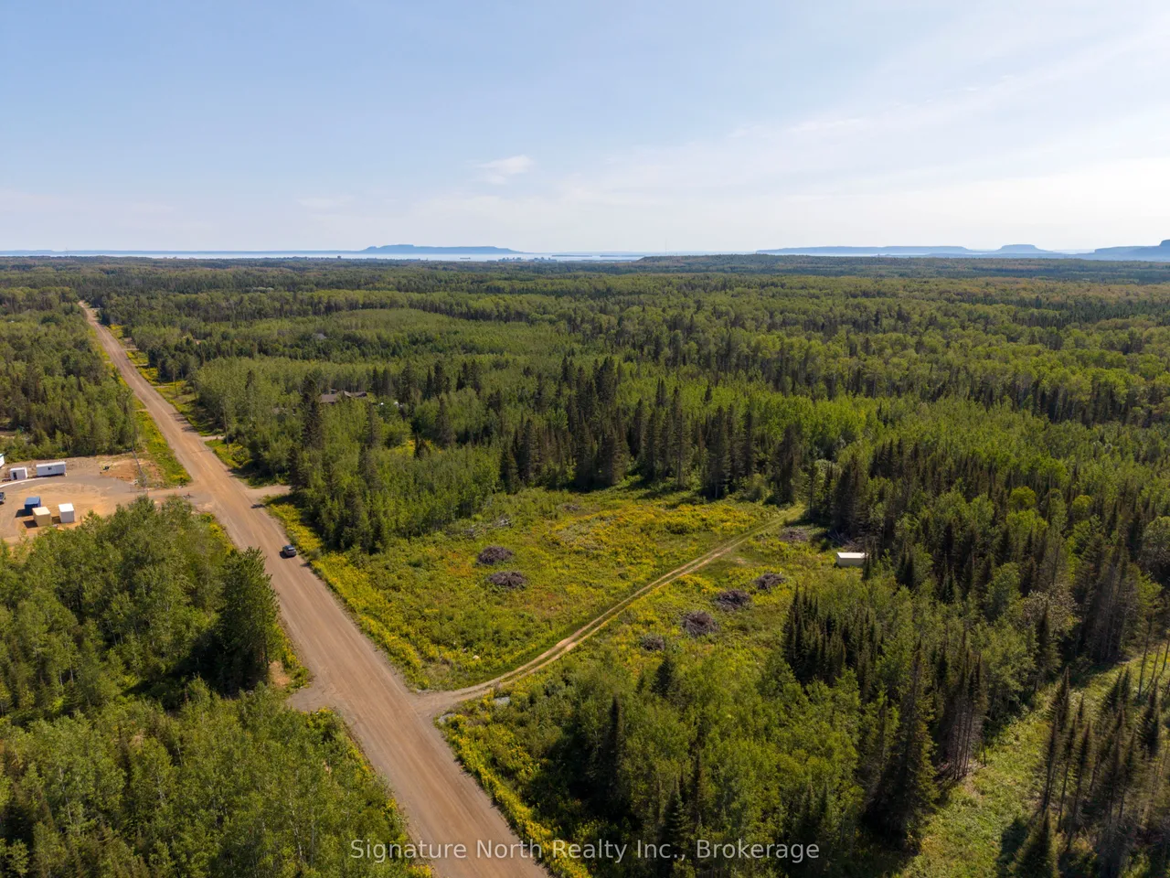 1051 Red Pine Way — photo 4