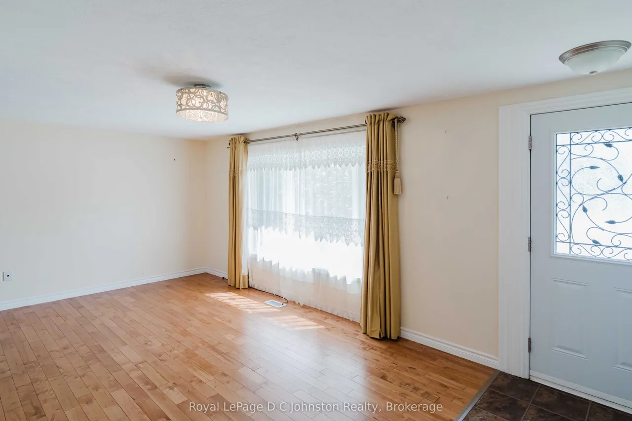 19 Smith Street — photo 3