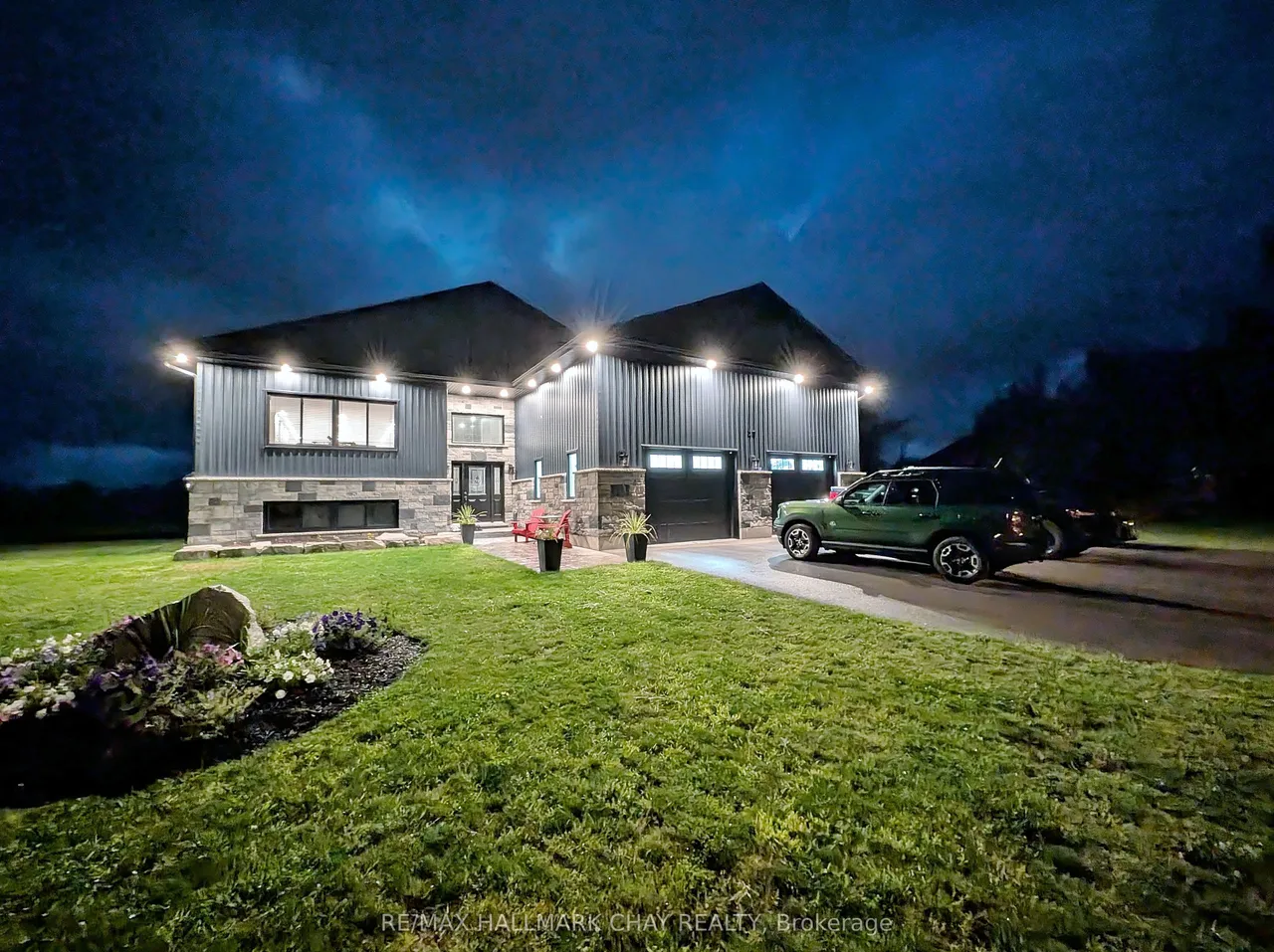 37 HILLSIDE Drive — photo 3