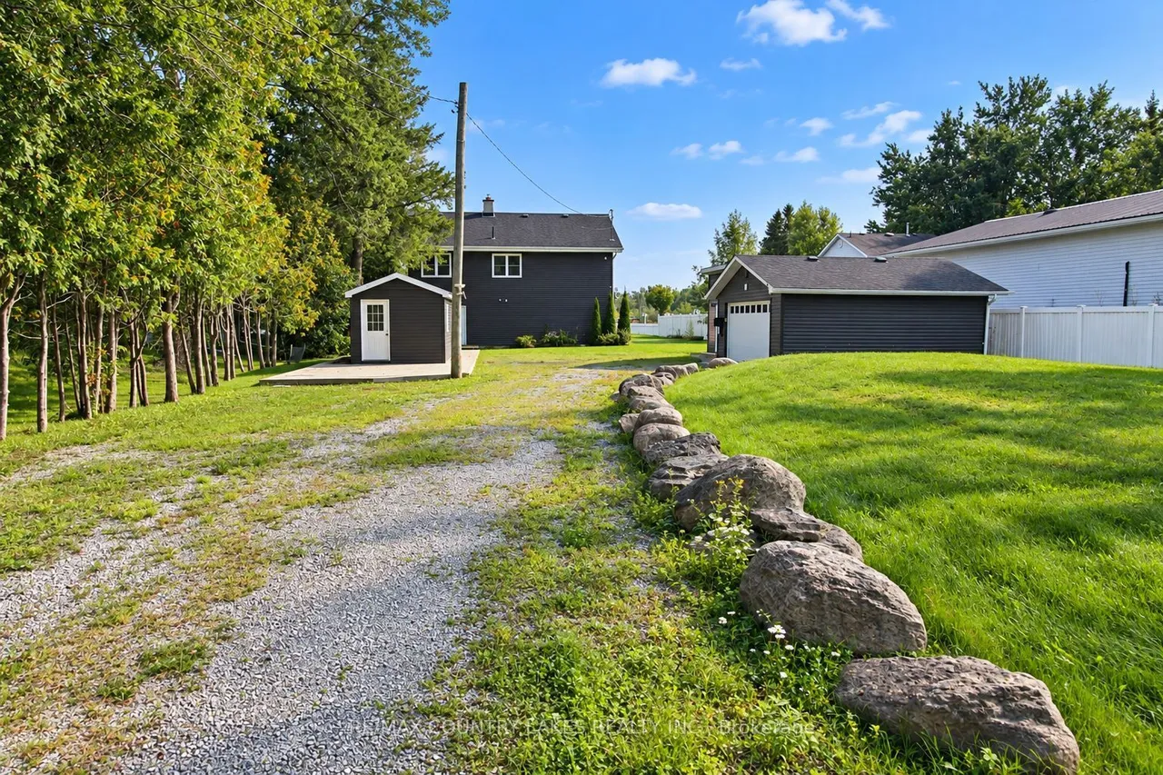 15 Trent View Road — photo 3