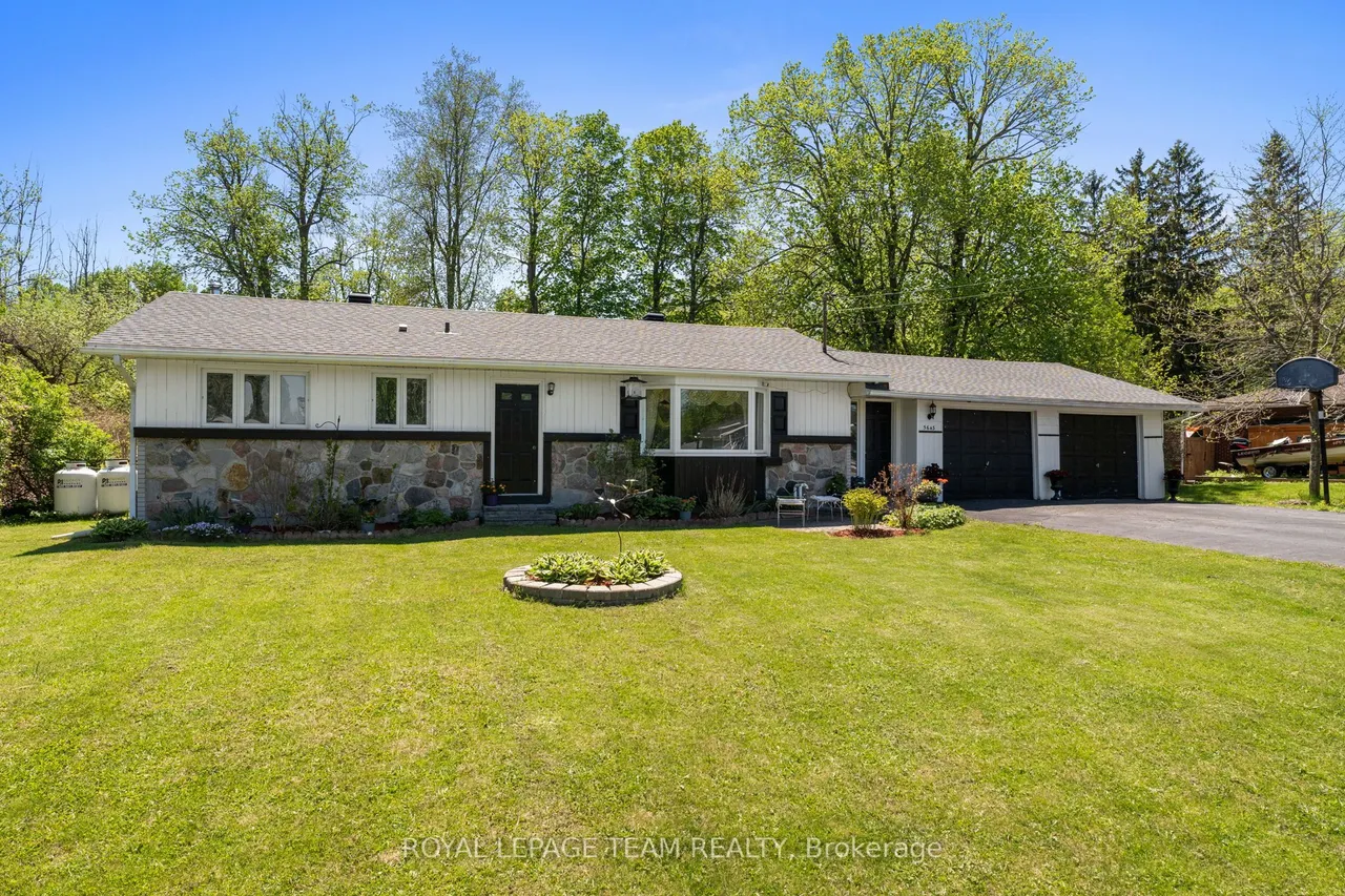 5643 Ficko Crescent